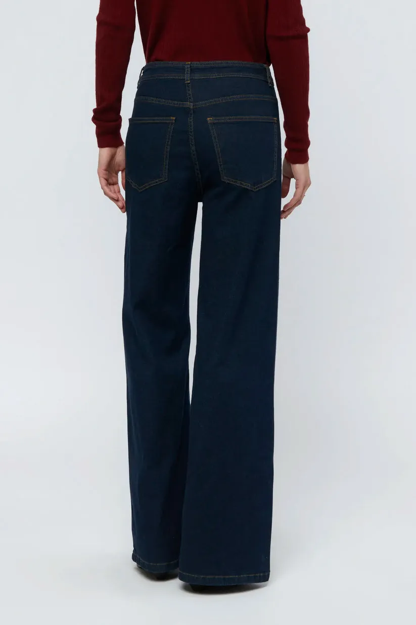 Blue high waist straight jean