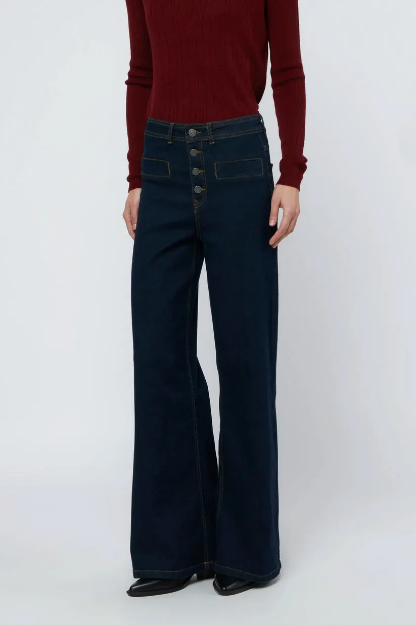 Blue high waist straight jean