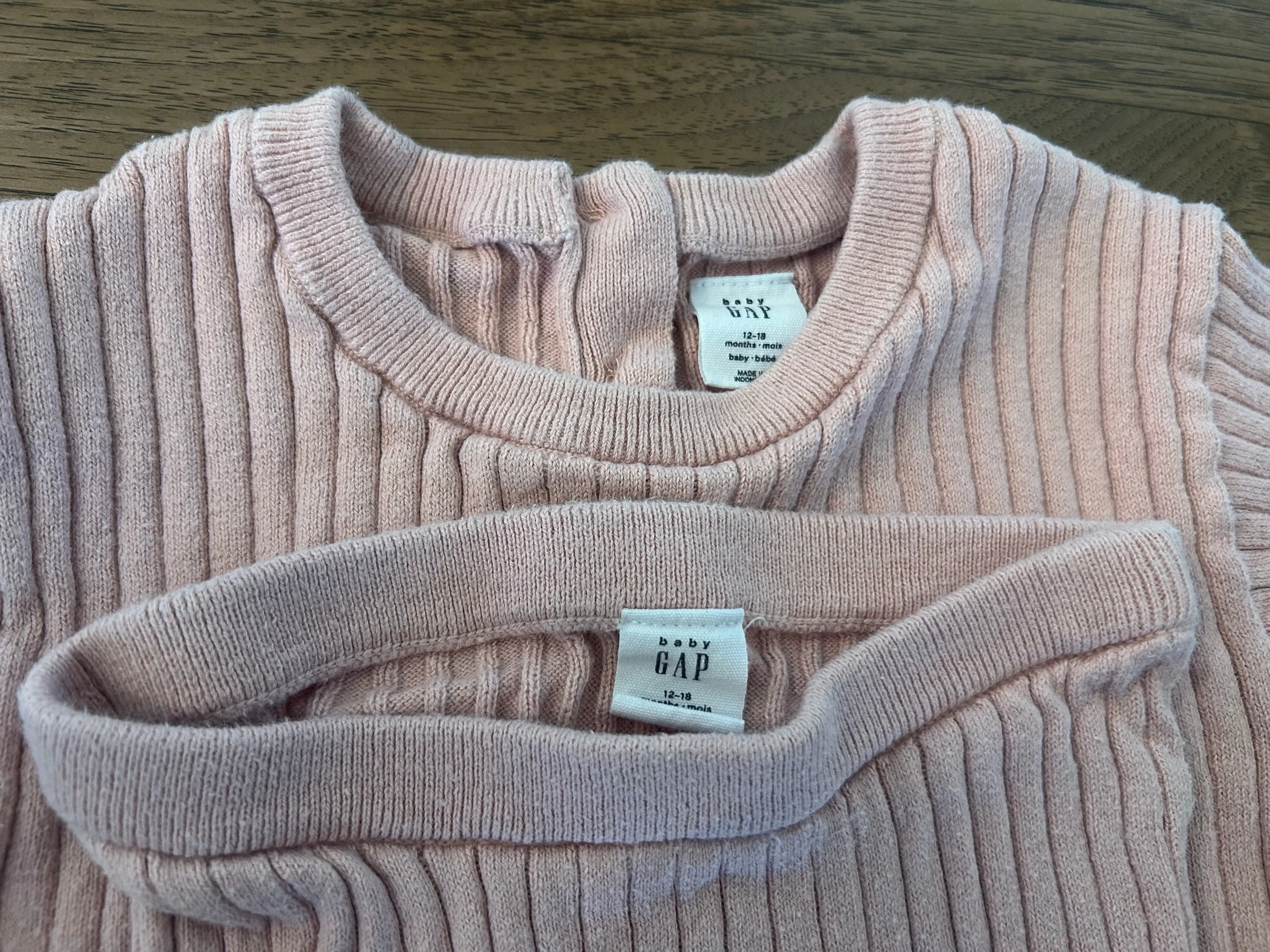 GAP Pink Knit Set - 12-18 mos, Kids 18 Month (12-18M)