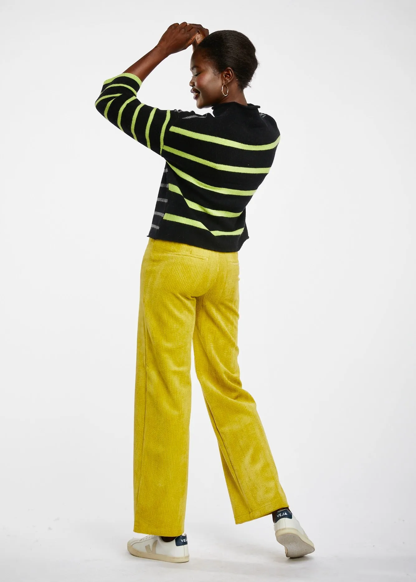 LD & CO Alternate Stripe Jumper | Black LC5157