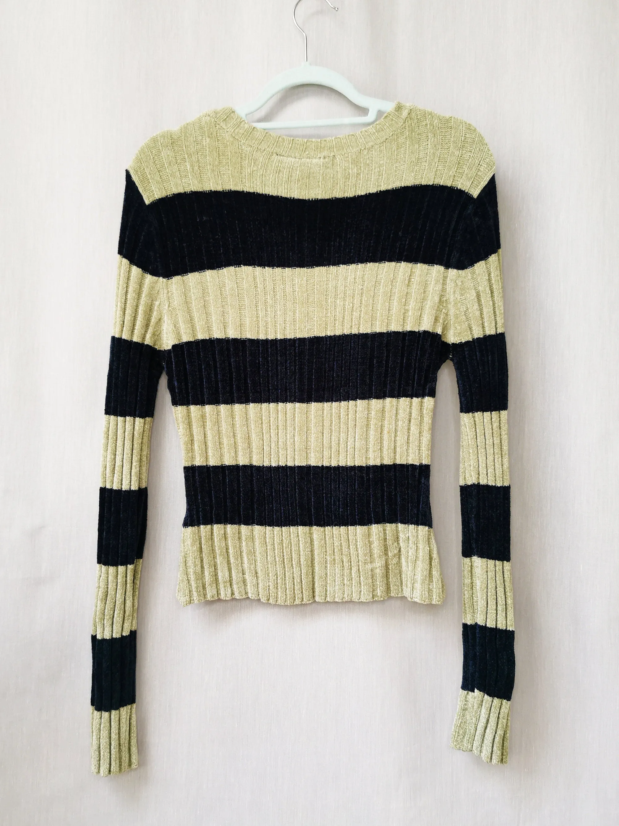 Vintage 90s fluffy striped cable knit tight jumper