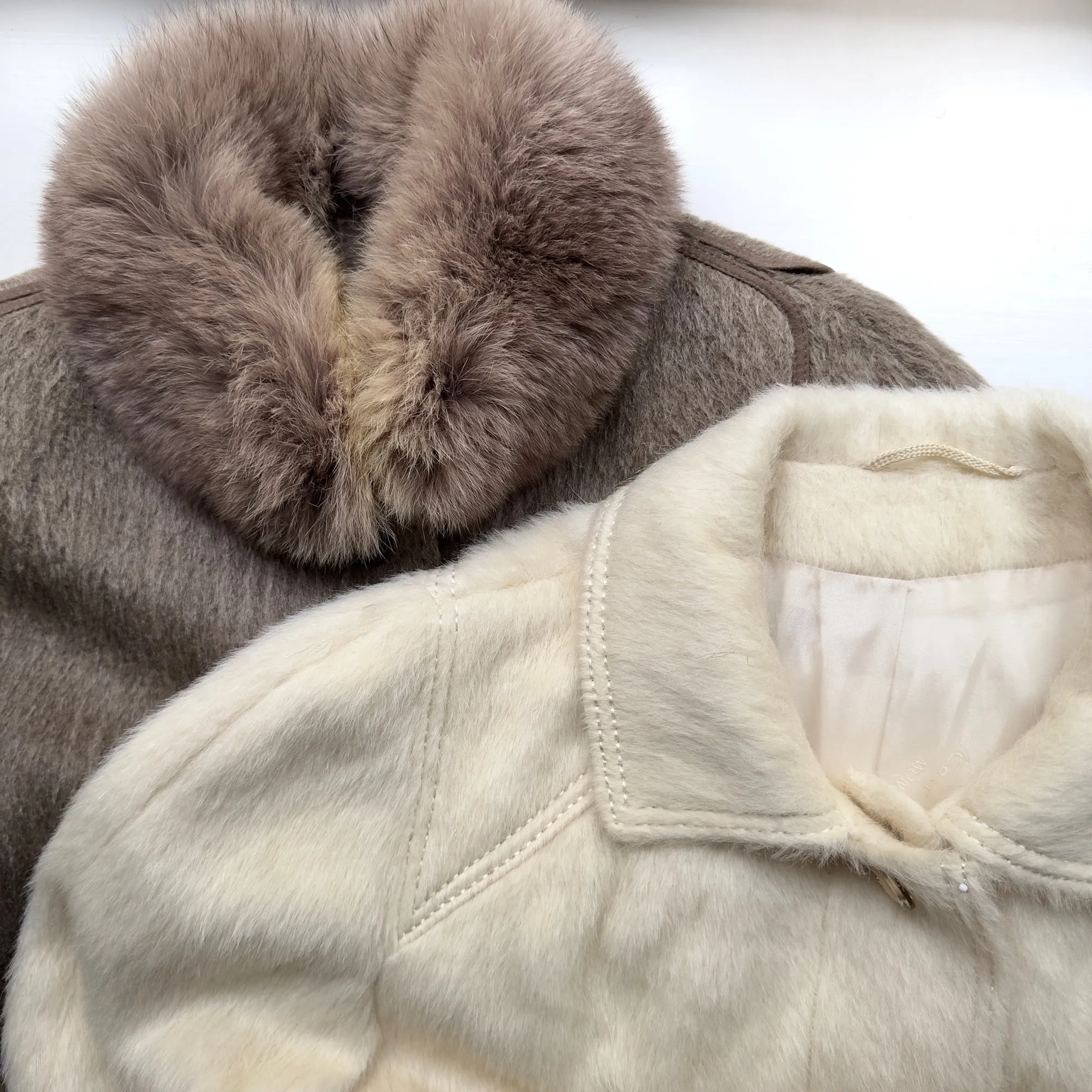 Vintage Cream Lama Mohair Coat - size M-L